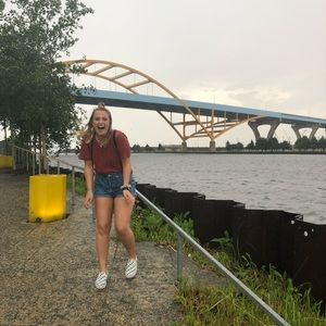 Meet your Posher, Kelsey